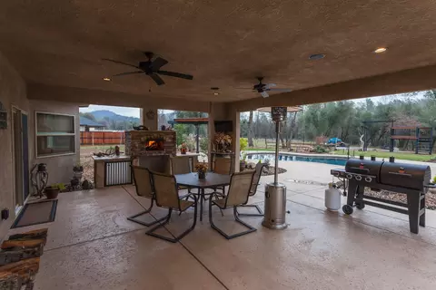 13525 Manzanillo Way, Redding, CA 96003 photo 25