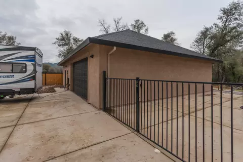 13525 Manzanillo Way, Redding, CA 96003 photo 36