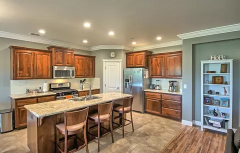 4076 Palm Springs Dr, Redding, CA 96002 photo 11