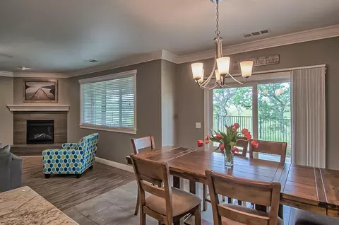 4076 Palm Springs Dr, Redding, CA 96002 photo 7