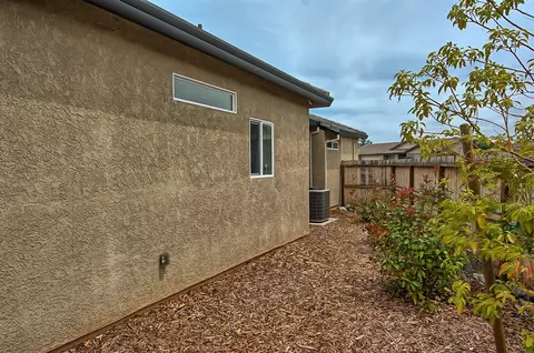 4076 Palm Springs Dr, Redding, CA 96002 photo 40
