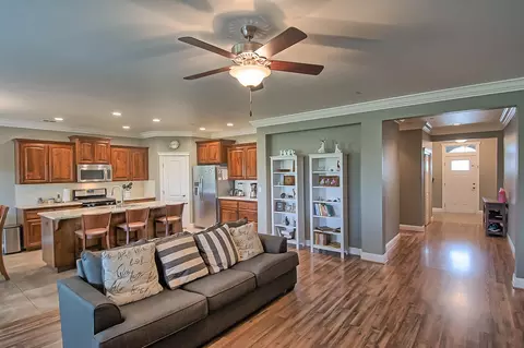 4076 Palm Springs Dr, Redding, CA 96002 photo 5