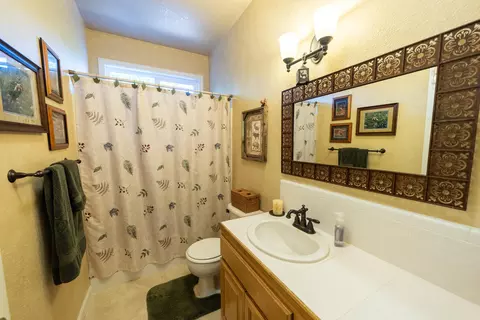 2198 Allegheny Ct, Redding, CA 96001 photo 26