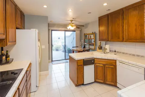 260 Ridgetop Dr, Redding, CA 96003 photo 8
