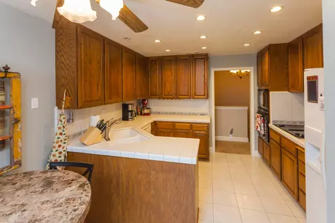 260 Ridgetop Dr, Redding, CA 96003 photo 7