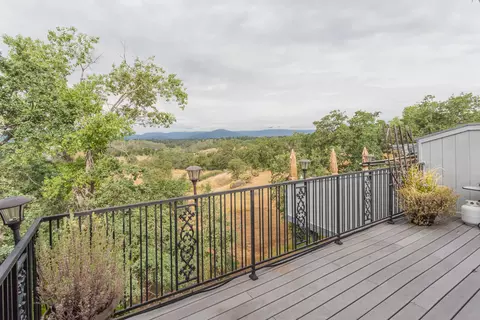 260 Ridgetop Dr, Redding, CA 96003 photo 18