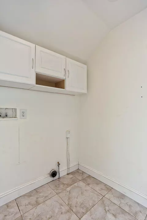 1055 East St, Redding, CA 96001 photo 16