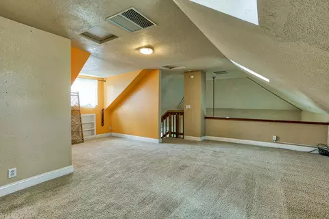 1055 East St, Redding, CA 96001 photo 19