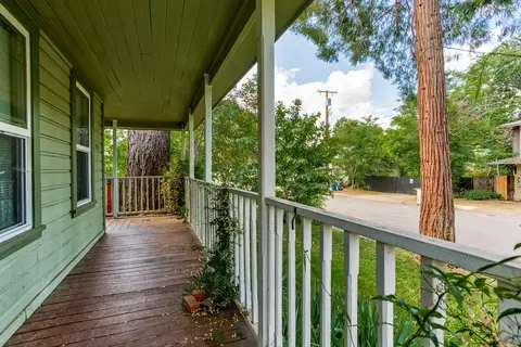 1055 East St, Redding, CA 96001 photo 5