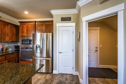 263 Mill Valley Pkwy, Redding, CA 96003 photo 12