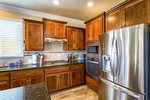 263 Mill Valley Pkwy, Redding, CA 96003 photo 11