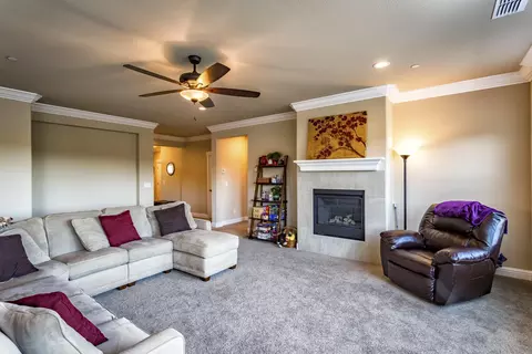 263 Mill Valley Pkwy, Redding, CA 96003 photo 4
