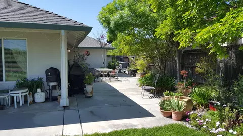 2646 Queens Way, Redding, CA 96001 photo 19