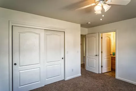 1346 Gehring Ct, Redding, CA 96002 photo 8