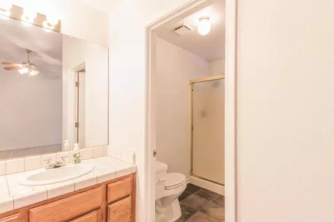 2808 Howard Dr, Redding, CA 96001 photo 10