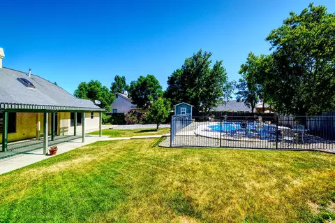 2454 Cumberland Dr, Redding, CA 96001 photo 41