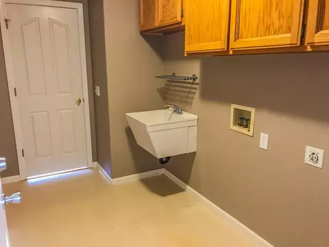 2454 Cumberland Dr, Redding, CA 96001 photo 26