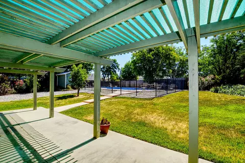 2454 Cumberland Dr, Redding, CA 96001 photo 34