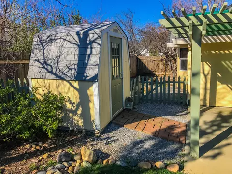 2454 Cumberland Dr, Redding, CA 96001 photo 33