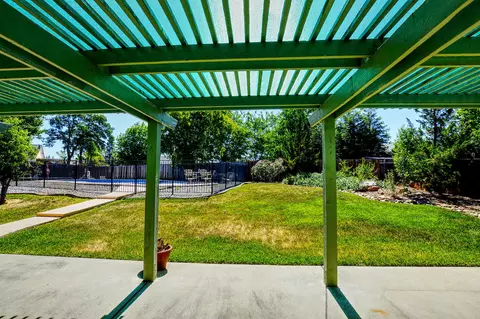 2454 Cumberland Dr, Redding, CA 96001 photo 40