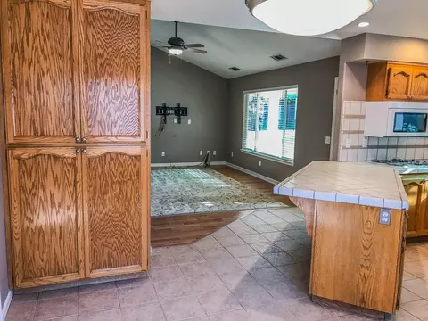 2454 Cumberland Dr, Redding, CA 96001 photo 10