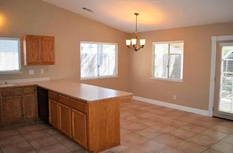 1963 Charade Way, Redding, CA 96003 photo 7