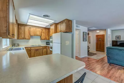 19654 Paso Robles Ave, Redding, CA 96003 photo 7