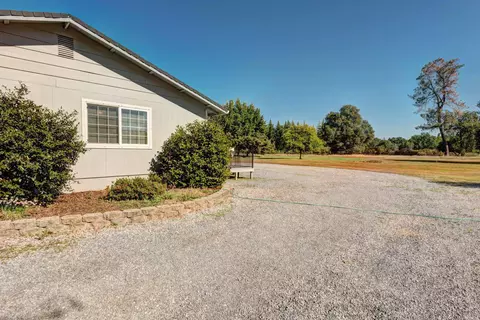 19654 Paso Robles Ave, Redding, CA 96003 photo 46