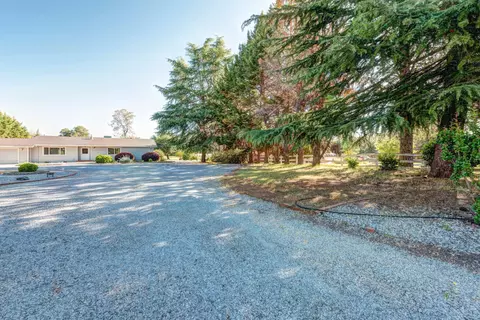 19654 Paso Robles Ave, Redding, CA 96003 photo 38