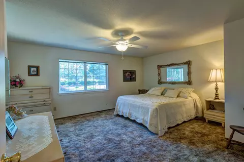 19654 Paso Robles Ave, Redding, CA 96003 photo 12