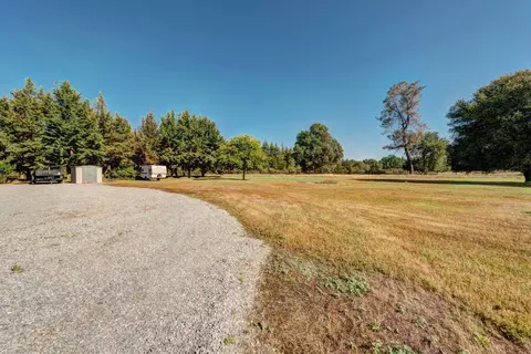 19654 Paso Robles Ave, Redding, CA 96003 photo 48