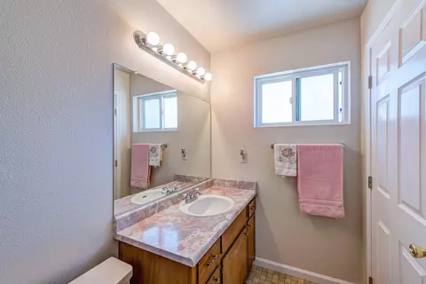 19654 Paso Robles Ave, Redding, CA 96003 photo 22