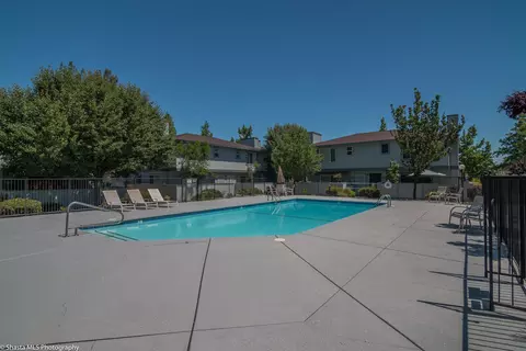 200 Ridgetop Dr #14, Redding, CA 96003 photo 4