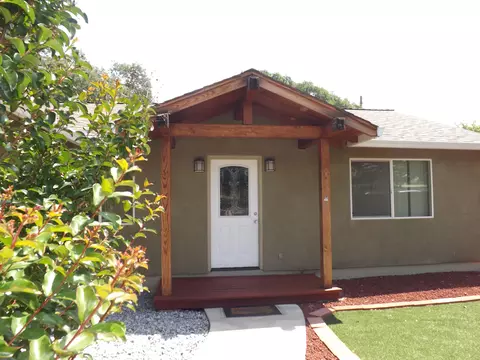 2961 Fairway Ave, Redding, CA 96002 photo 2