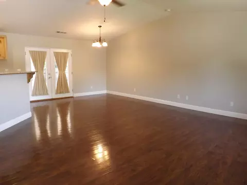 2961 Fairway Ave, Redding, CA 96002 photo 4