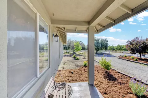24092 Loleta Ave, Corning, CA 96021 photo 5
