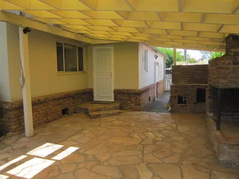 2323 Gold St, Redding, CA 96001 photo 10