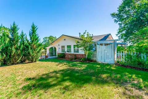 6533 Oak St, Anderson, CA 96007 photo 15