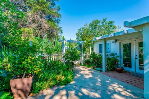 6533 Oak St, Anderson, CA 96007 photo 16