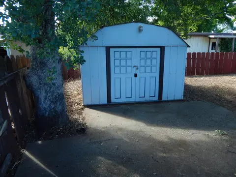 1041 Redwood Blvd, Redding, CA 96003 photo 19