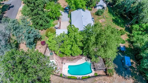 15887 Ganim Ln, Redding, CA 96001 photo 42