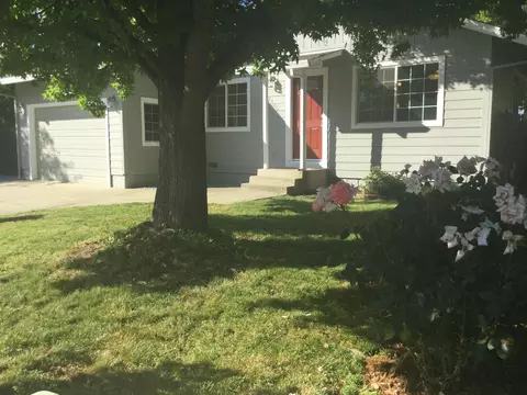 2485 Toyon St, Anderson, CA 96007 photo 1