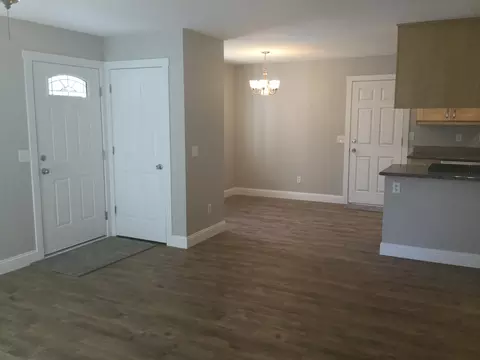 2485 Toyon St, Anderson, CA 96007 photo 7