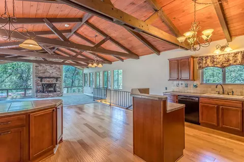 5109 Dapple Grey Dr, Redding, CA 96002 photo 7