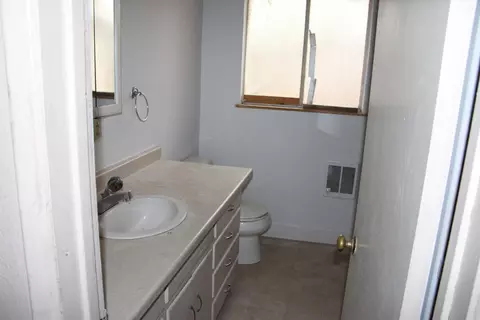 1044 West St, Redding, CA 96001 photo 18