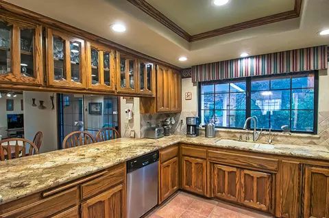 13886 Deep Woods Pl, Redding, CA 96003 photo 16