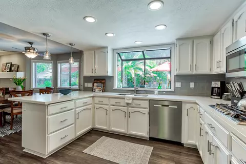 1123 Kirkwood Cir, Redding, CA 96003 photo 8