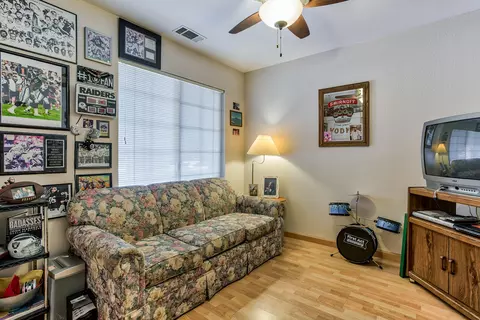 2172 Hemingway St, Redding, CA 96003 photo 12