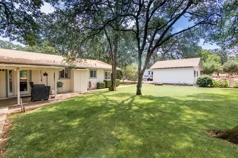 14636 Green Dr, Red Bluff, CA 96080 photo 4