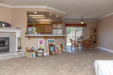4531 Quinton Dr, Redding, CA 96001 photo 4